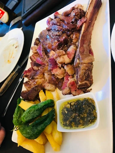 La Cañola Parrilla Tapas & Pintxos photo 6